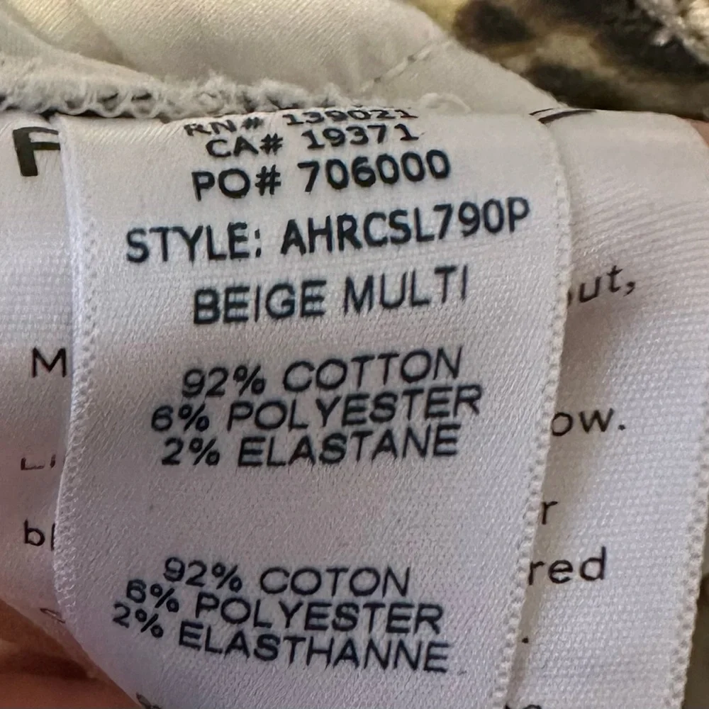 FRAME denim | Ali High Rise Cigarette | 26 | Animal Leopard Print | Beige Multi - Picture 6 of 8